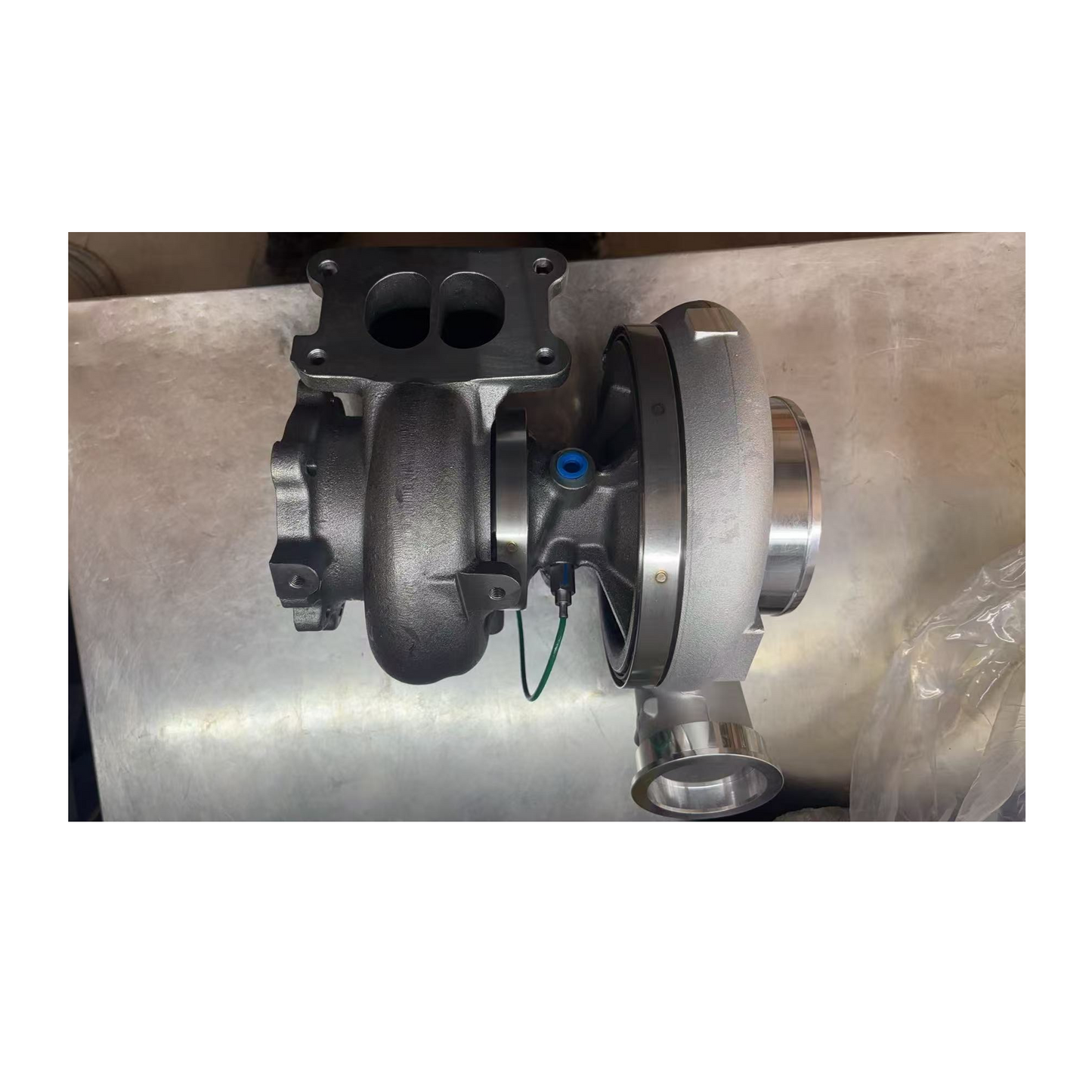 Turbo Charger w/ Valve for 2018+ Freightliner Cascadia DD15 14.8L Detroit | Replaces 4720901880