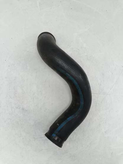 05-32501-000 Upper Radiator Coolant Hose for Freightliner DD15 DD16 NGC